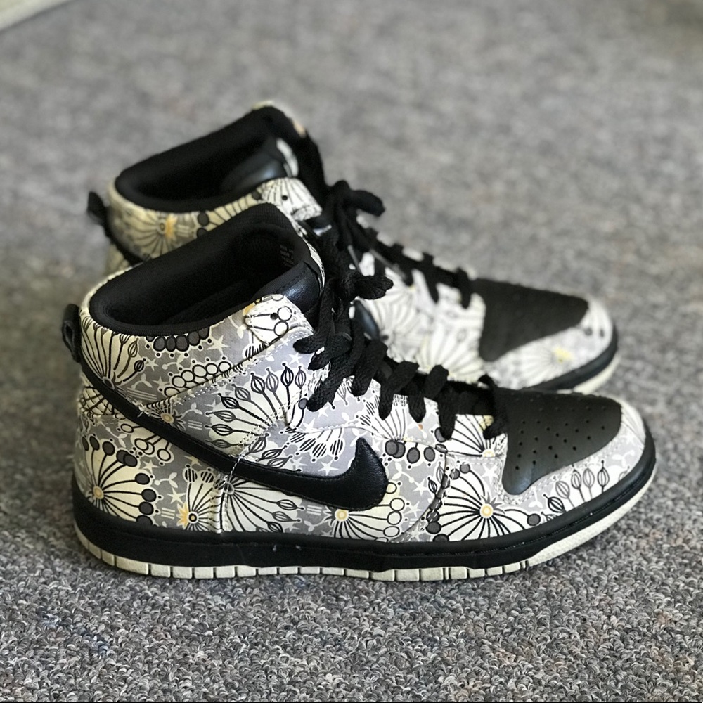 Nike Dunk hi skinny premium Liberty London Sz 8.5 - Picture 2 of 8